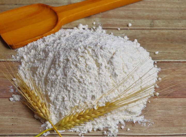 Photo sift flour